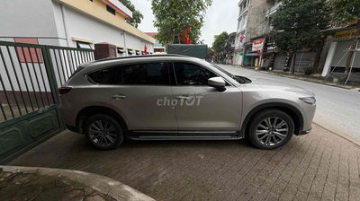 cần bán xe cx8 predium 2023