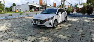 Hyundai Accent 2023 1.4 AT - 100000 km