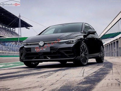 Xe Volkswagen Golf 2.0 TSI R Performance 4Motion 2025