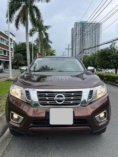 Nissan Navara 2016 Tự động Nâu