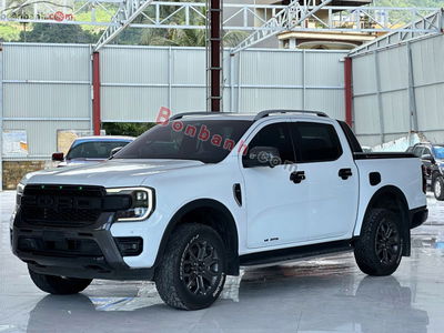 Xe Ford Ranger Wildtrak 2.0L 4x4 AT 2024