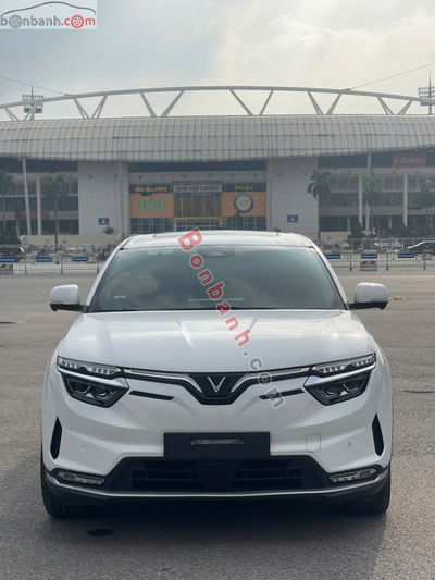 Xe VinFast VF8 Plus AWD 2023