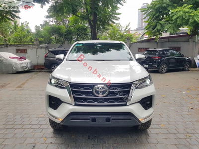 Toyota Fortuner 2.4L 4x2 AT 2024 - 999 Triệu