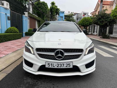 Mercedes CLA 250 Turbo 4Matic model 2015