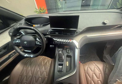 Peugeot 5008 GT 2022 Xám 38000km