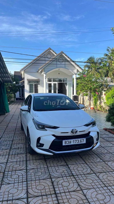 Cần lên đời 7 chổ nên e bán xe vios E MT đk 8/2024