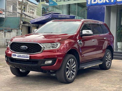 Ford Everest Titanium 4x2 2021 - 84000km
