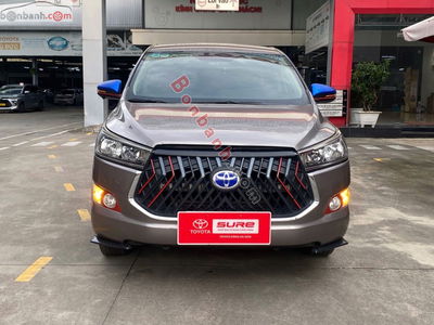 Xe Toyota Innova 2.0E 2020