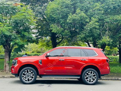 Xe Ford Everest Titanium 2.0L 4x2 AT 2022