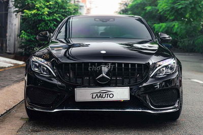 Mercedes C300 AMG Model 2018 - Đen/Đỏ - 25.000 km