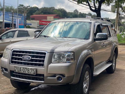 Ford Everest 2008 2.5L 4x2 MT - 130000 km
