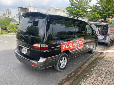 Starex 6 chỗ 800kg