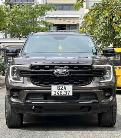 EVEREST 2.0 SPORT 2023 LƯỚT 25.000KM NHƯ XE MỚI