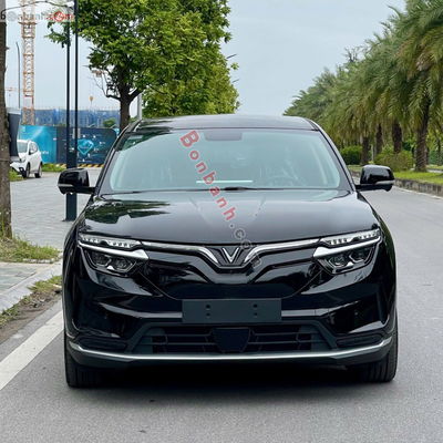 Xe VinFast VF8 S 2024