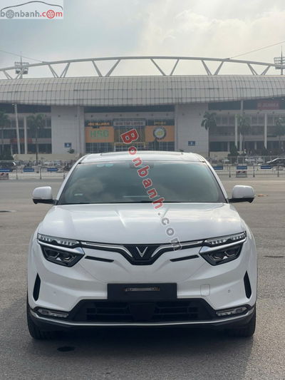 Xe VinFast VF8 Plus AWD 2023