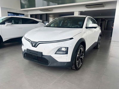 VinFast VF6 Plus bản Mỹ, full option, SL có hạn