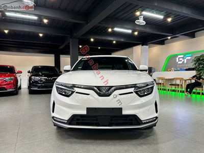 Xe VinFast VF8 Plus AWD 2023