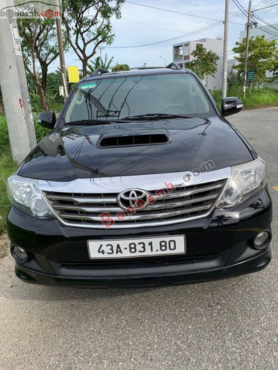 Xe Toyota Fortuner 2.5G 2014