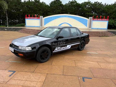 Honda Accord 1992 2.0 MT - 139000 km