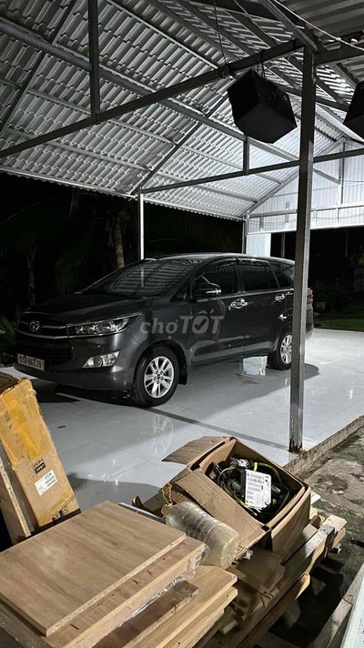 Toyota Innova G 2016 - 80000 km