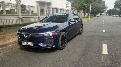 VinFast Lux A2.0 2020 2.0 AT - 100000 km