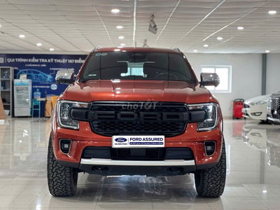 FORD EVEREST TITANIUM 1 CẦU 2023 - 51000 km