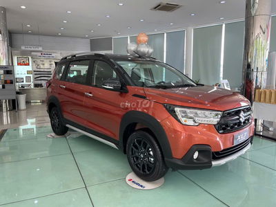 Suzuki XL7 Hybrid 2025- Màu Cam Đen - Mới 100%