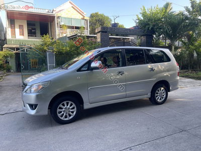 Xe Toyota Innova 2.0E 2012