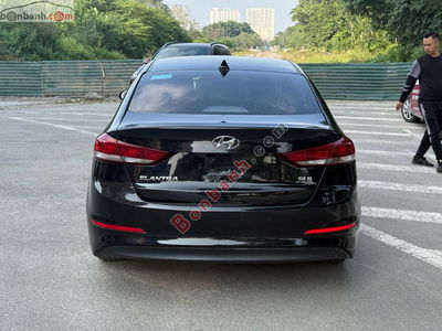Xe Hyundai Elantra 1.6 AT 2019