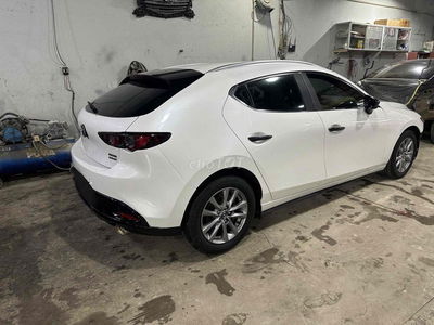 Mazda 3 2019 Sport 1.5L Luxury - 60000 km