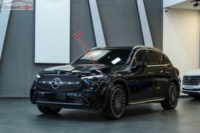 Xe Mercedes Benz GLC 300 4Matic 2023