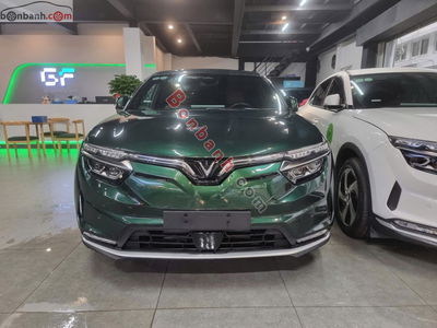 Xe VinFast VF8 Plus AWD 2023