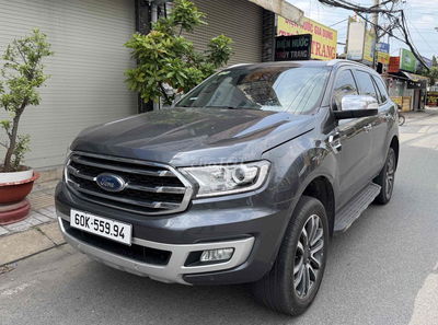 Ford Everest 2019 Titanium Plus 2 Cầu Cao cấp