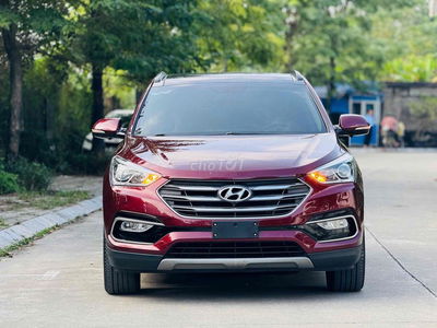 Hyundai SantaFe Premium 2.2D 4x4 sản xuất 2018