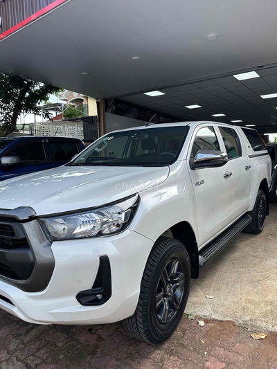 Toyota Hilux 2020 2.4E 4x2 AT - 130000 km