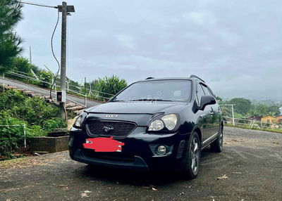 Kia Carens 2009 2.0 AT - 142000 km