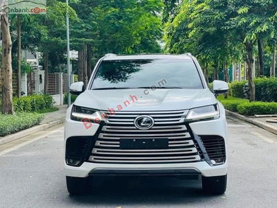 Xe Lexus LX 600 Urban 2025