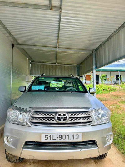 Toyota Fortuner 2012 2.5G 4x2 - 120000 km