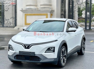 Xe VinFast VF6 Plus 2024