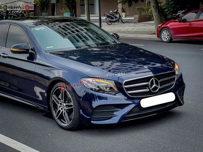 Xe Mercedes Benz E class E300 AMG 2019