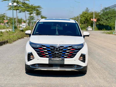 Hyundai Custin Đặc Biệt 1.5T sản xuất 2023