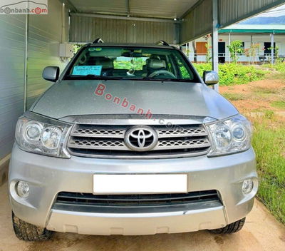 Xe Toyota Fortuner 2.5G 2012