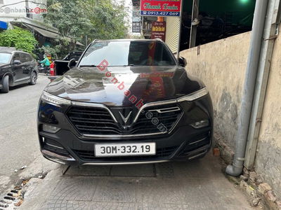 Xe VinFast Lux SA 2.0 Plus 2.0 AT 2020