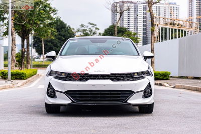 Xe Kia K5 Premium 2.0 AT 2024