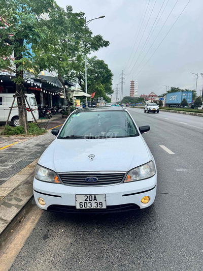 Ford Laser tập lái 2004 Ghia 1.8 MT - 200000 km