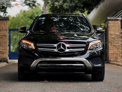 Xe Mercedes Benz GLC 250 4Matic 2017