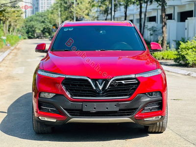 Xe VinFast Lux SA 2.0 Premium 2.0 AT 2021