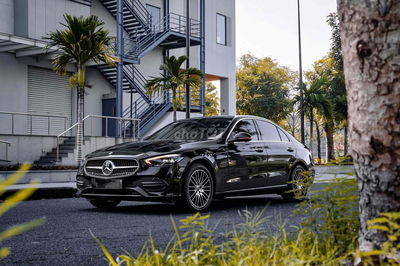 🔺𝐌𝐄𝐑𝐂𝐄𝐃𝐄𝐒-𝐁𝐄𝐍𝐙 C200 AVANTGARDE PLUS SẢN XUẤT 2023