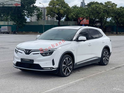 Xe VinFast VF8 Plus AWD 2023