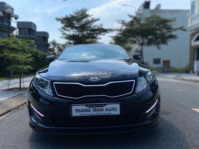 Kia Optima 2012 màu đen